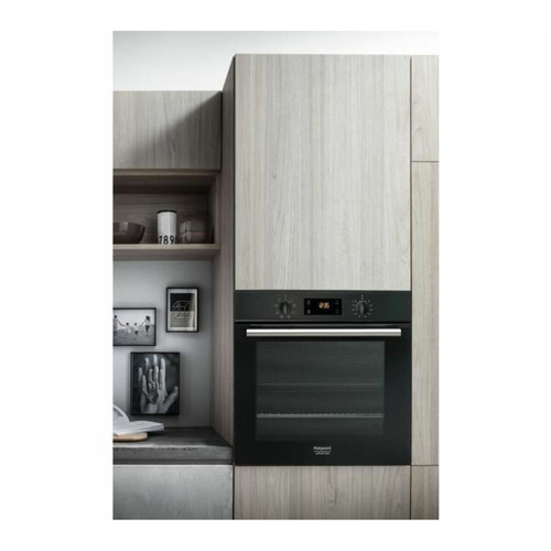 Hotpoint - Four intégrable multifonction 66l 60cm a pyrolyse noir - FA2540PBLHA - HOTPOINT Hotpoint  - Four